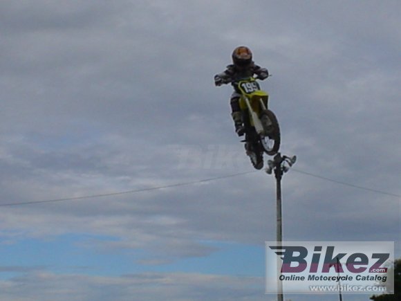 2005 Suzuki RM 250 photo